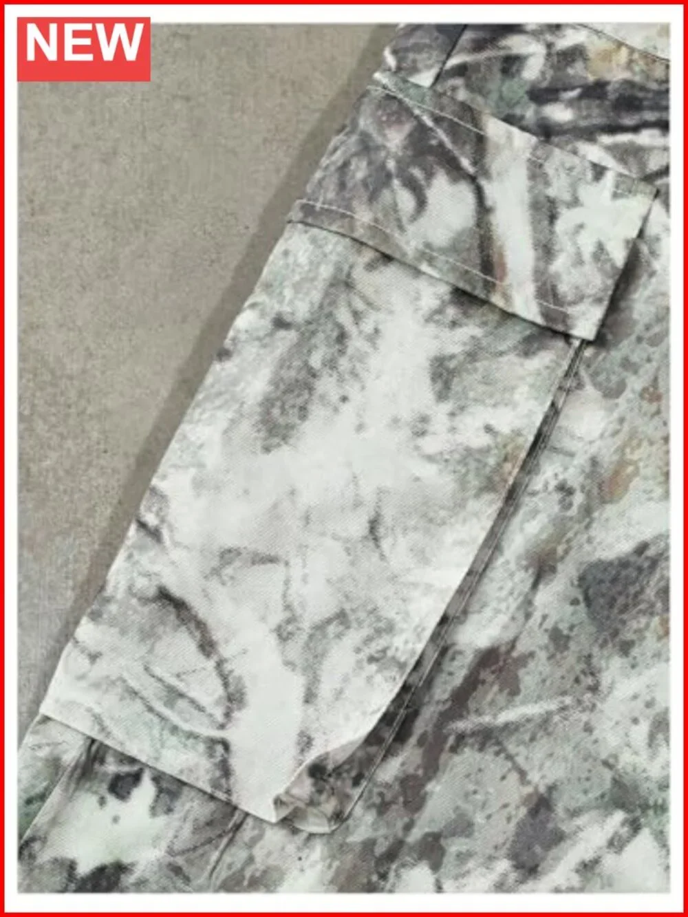 Elastic Waist Camo Baggy Cargo Pants with Drawstring